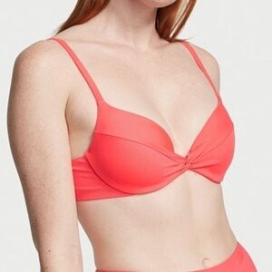 VS Swim 36DD Twist Removable Push-Up Bikini Top Coral Ribbed material